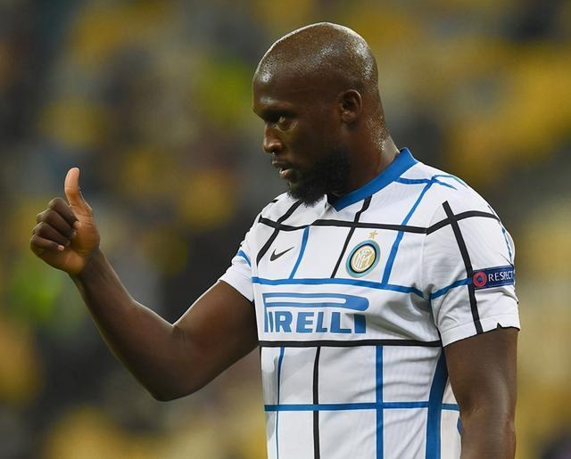 包含皇家马德里训练开放日，今晚单刀错失引欢呼，意甲在即，心理建设被强调的词条