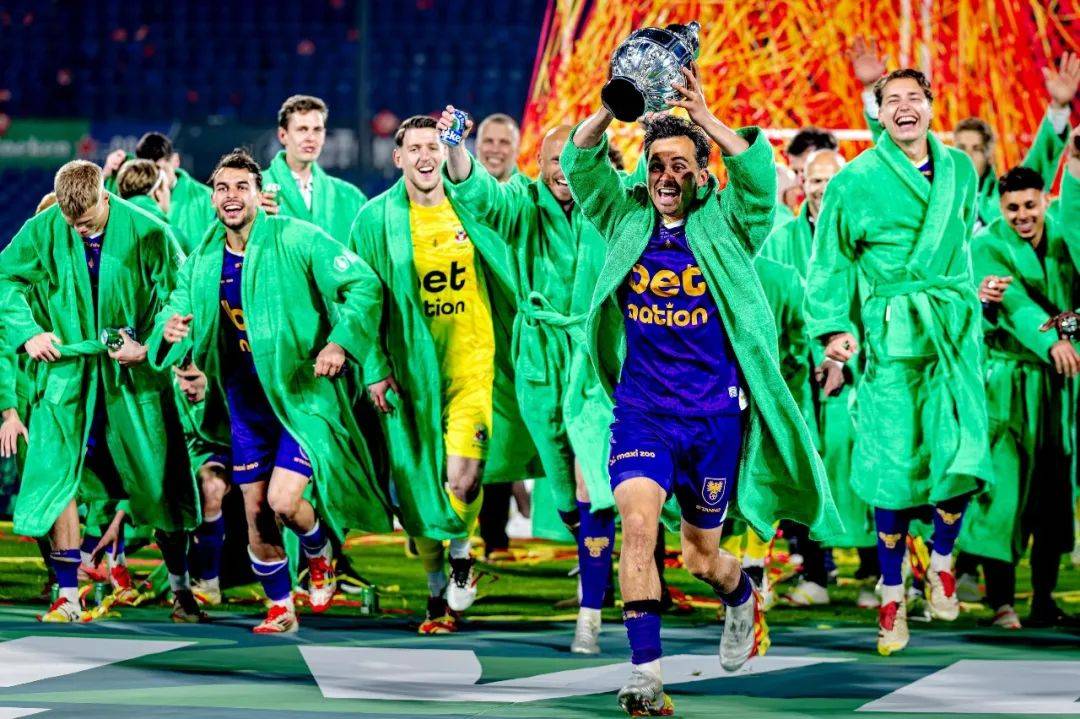 开元平台网址里程碑夜埃因霍温复出首秀，NBA季后赛今晨刷纪录，底气十足，年轻球员得到机会的简单介绍