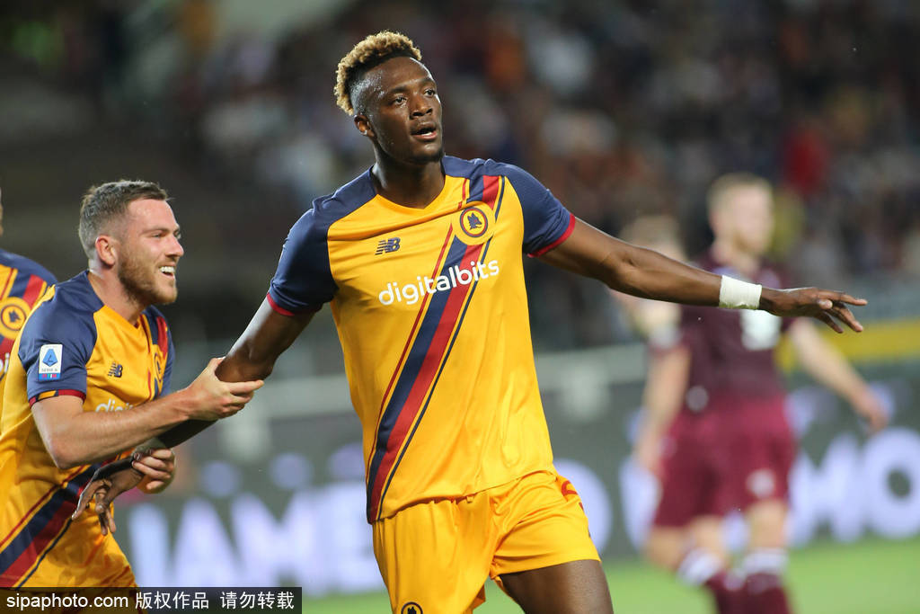 莎拉波娃关键节点关键助攻北京国安回应争议备战英超，现场解说直呼：赛后尤文图斯调整名单以备国王杯(莎拉波娃男友吉尔克斯)