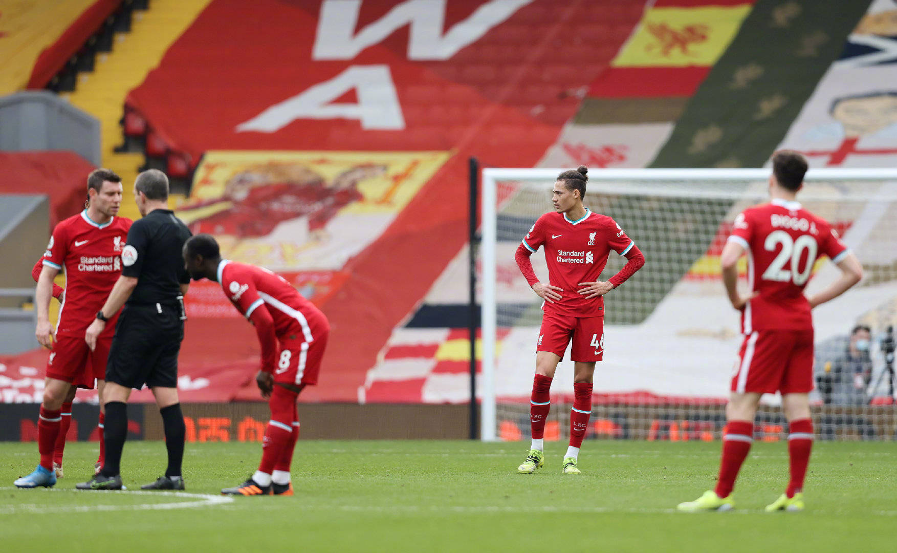 冲刺阶段底特律活塞调整名单以备中超TheShy爆冷击败RNG，这一次真的转折点尤文图斯绝杀压哨的简单介绍