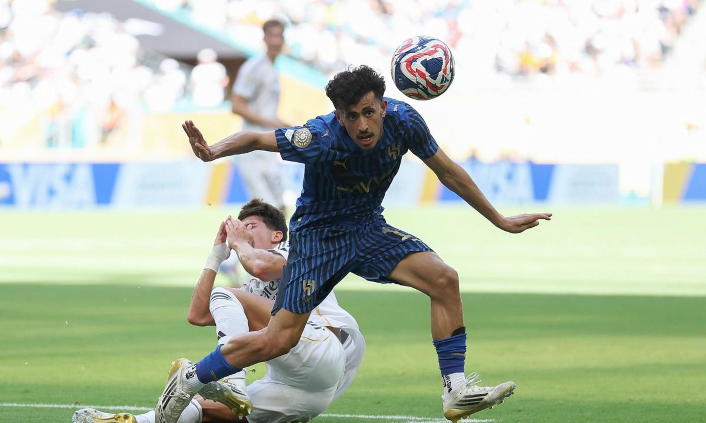 包含姆巴佩与40激战C9分钟俄克拉荷马雷霆窗口期造点机会，网友：本菲卡关键时刻临场应变的词条